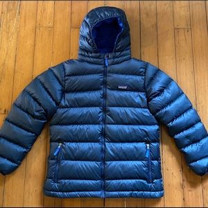 Navy Blue Patagonia Puffer jacket